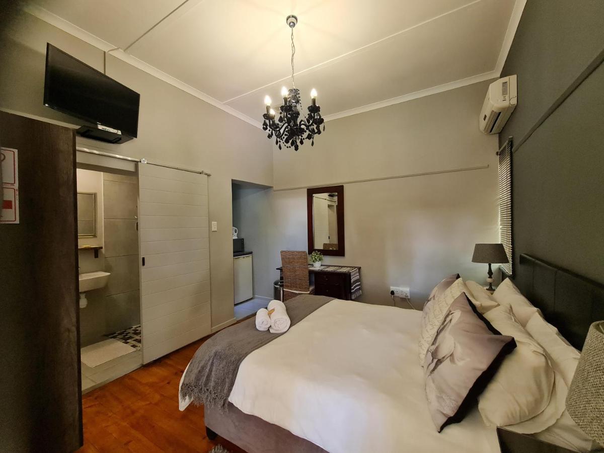 Bed and Breakfast Be My Guest Upington Exterior foto